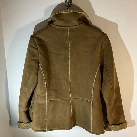 Fjall Sherpa Jacket, Small. Brown Pockets. Faux Suede, Shearling. Thick and warm - Picture 2 of 16
